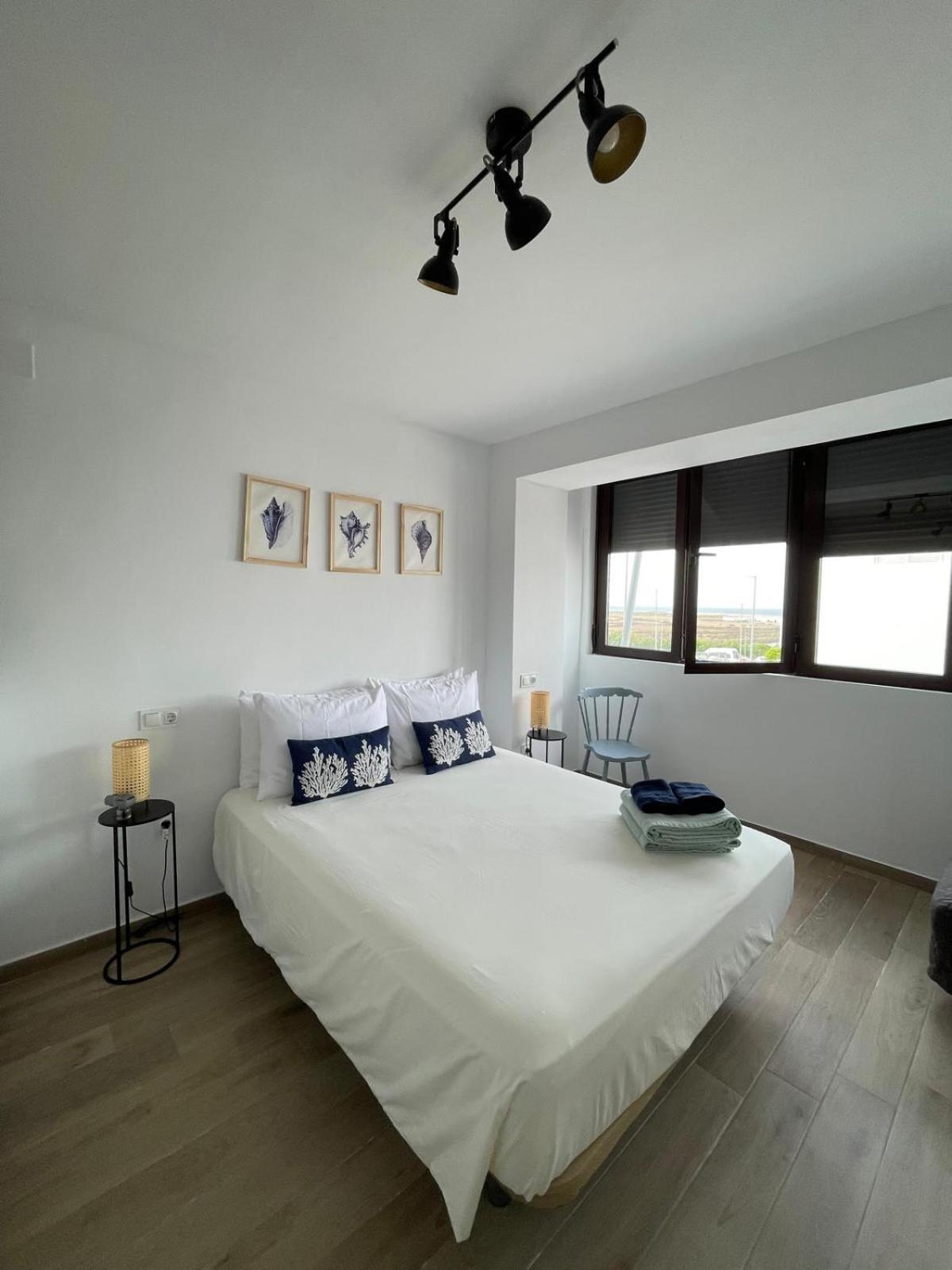 Apartamentos Matilda Conil De La Frontera Exterior foto